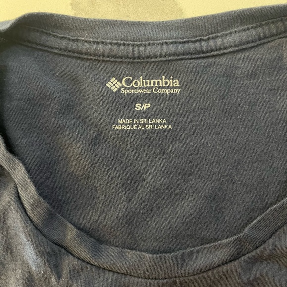 Columbia Yellowstone Tee Shirt Small - Picture 5 of 5